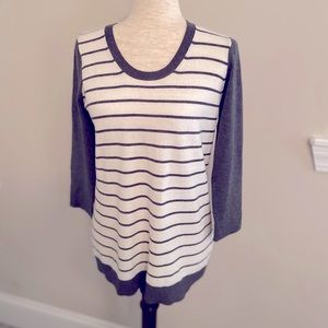 🖤 Gap Striped Sweater🖤